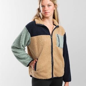 BKE Color Block Sherpa Jacket Latte Jadite Mood Indigo size: Medium